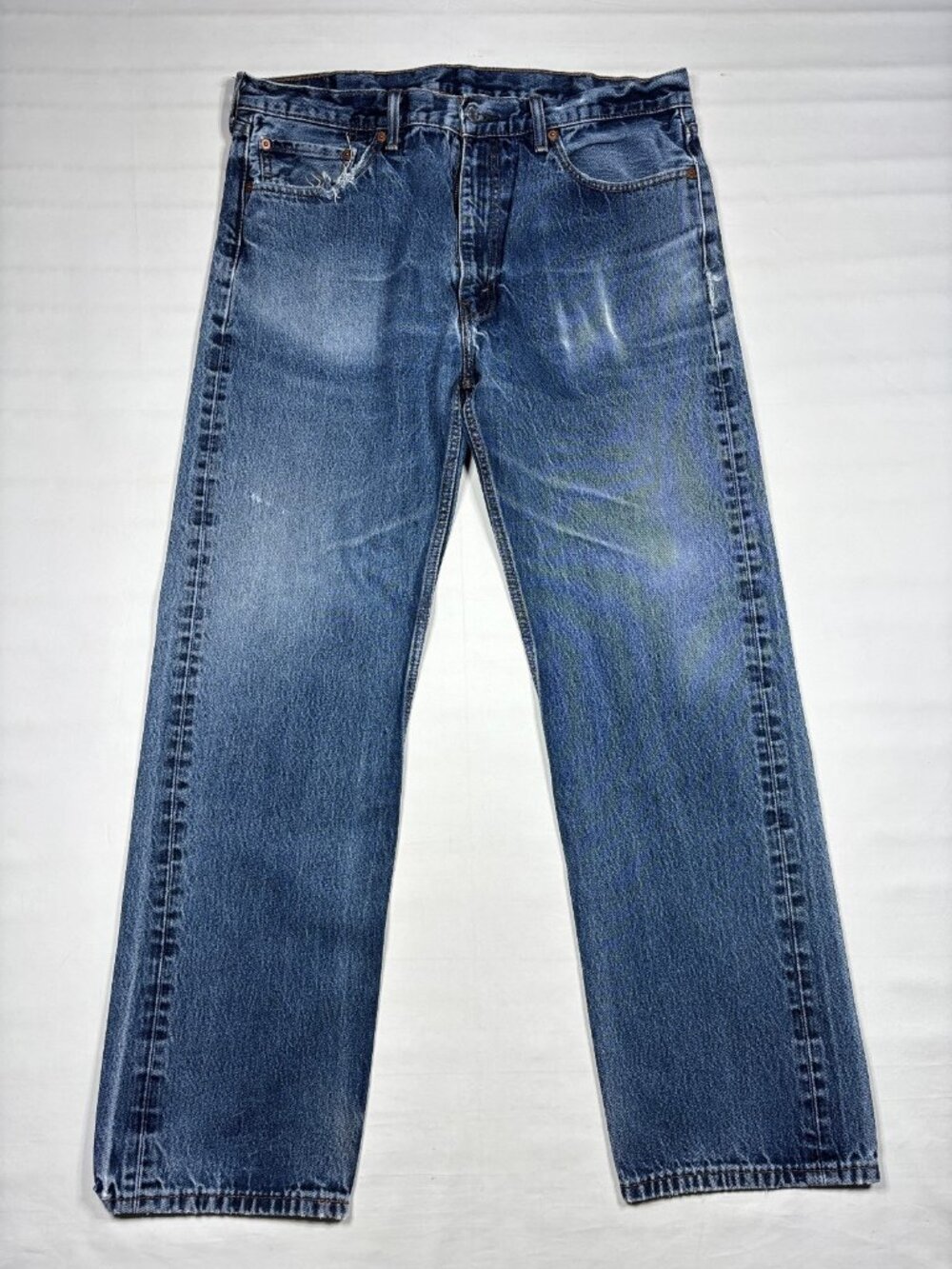 Levi’s 505 Men’s Jeans 38x32 Medium Stonewash Regular Fit Straight Blue Distress